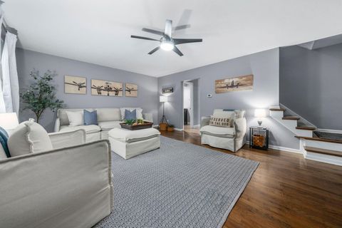 Tiny photo for 1904 Willoway Circle S, Columbus, OH 43220 (MLS # 226000709)