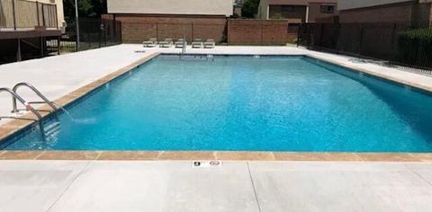 Tiny photo for 1904 Willoway Circle S, Columbus, OH 43220 (MLS # 226000709)