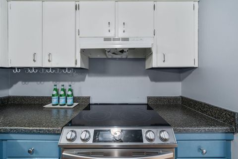 Tiny photo for 1904 Willoway Circle S, Columbus, OH 43220 (MLS # 226000709)