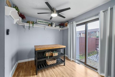 Tiny photo for 1904 Willoway Circle S, Columbus, OH 43220 (MLS # 226000709)