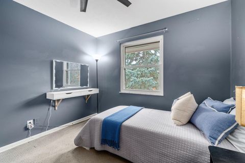 Tiny photo for 1904 Willoway Circle S, Columbus, OH 43220 (MLS # 226000709)