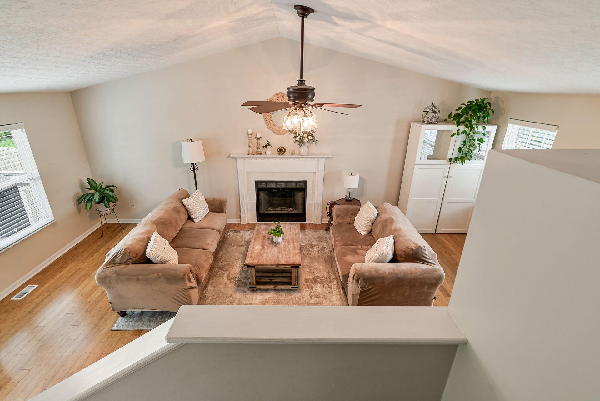 5062 Hilliard Green Drive, Hilliard, Ohio image 6
