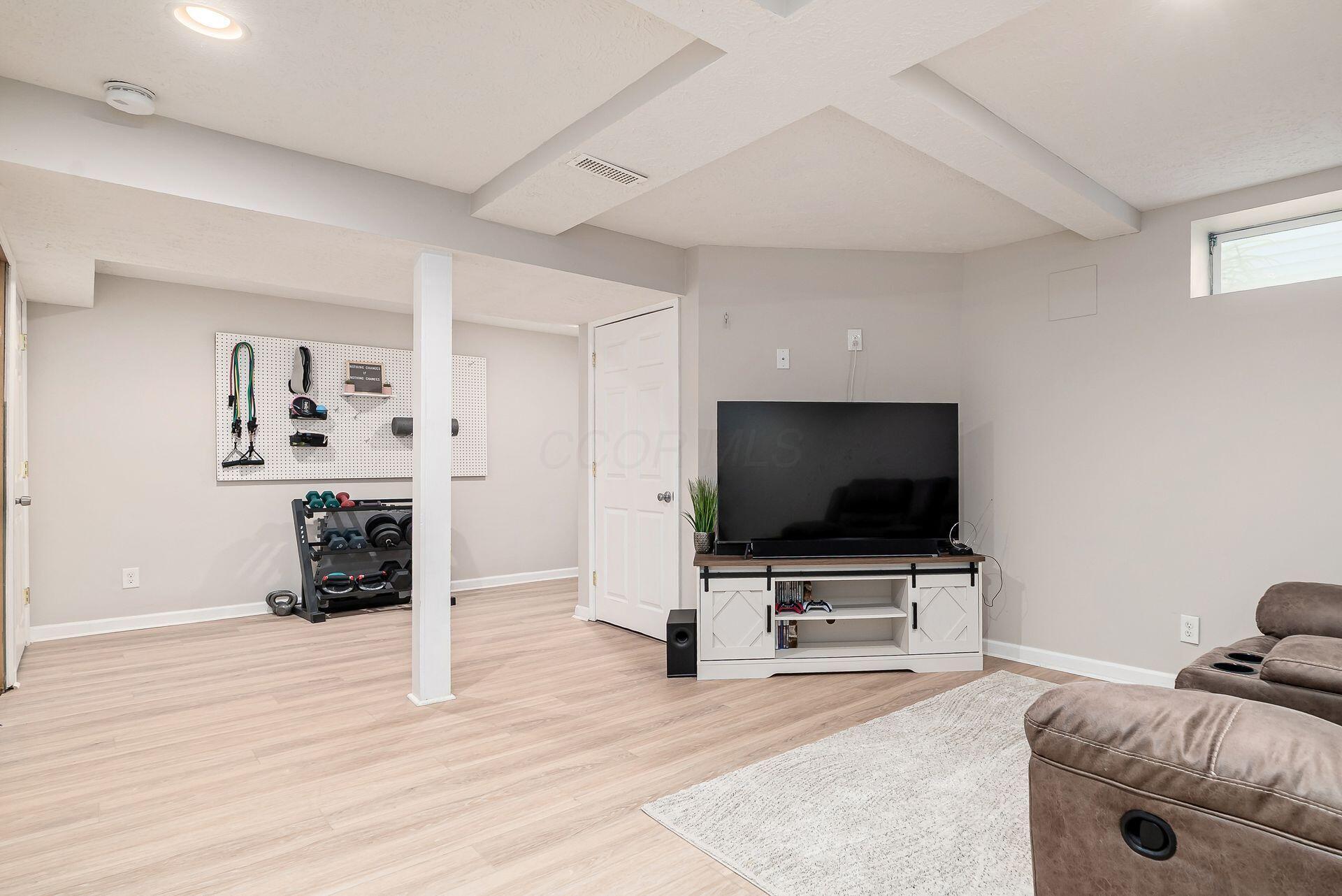 5062 Hilliard Green Drive, Hilliard, Ohio image 22