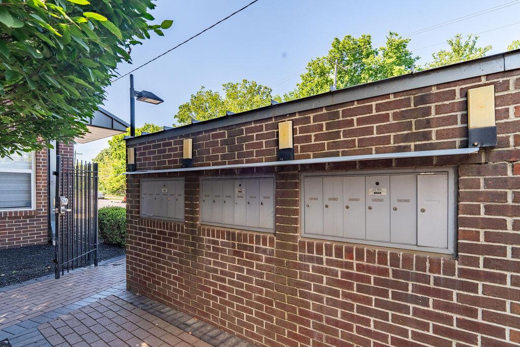 Columbus, Ohio 43206, United States, 2 Bedrooms Bedrooms, ,3 BathroomsBathrooms,Residential,Active,203190