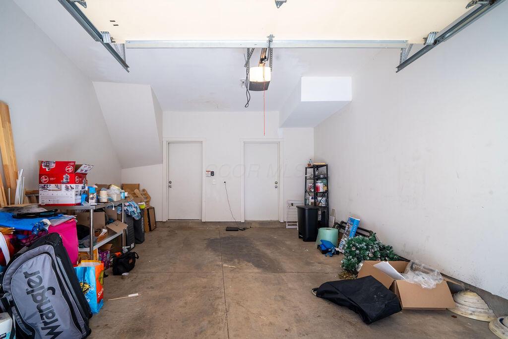 Columbus, Ohio 43206, United States, 2 Bedrooms Bedrooms, ,3 BathroomsBathrooms,Residential,Active,203190