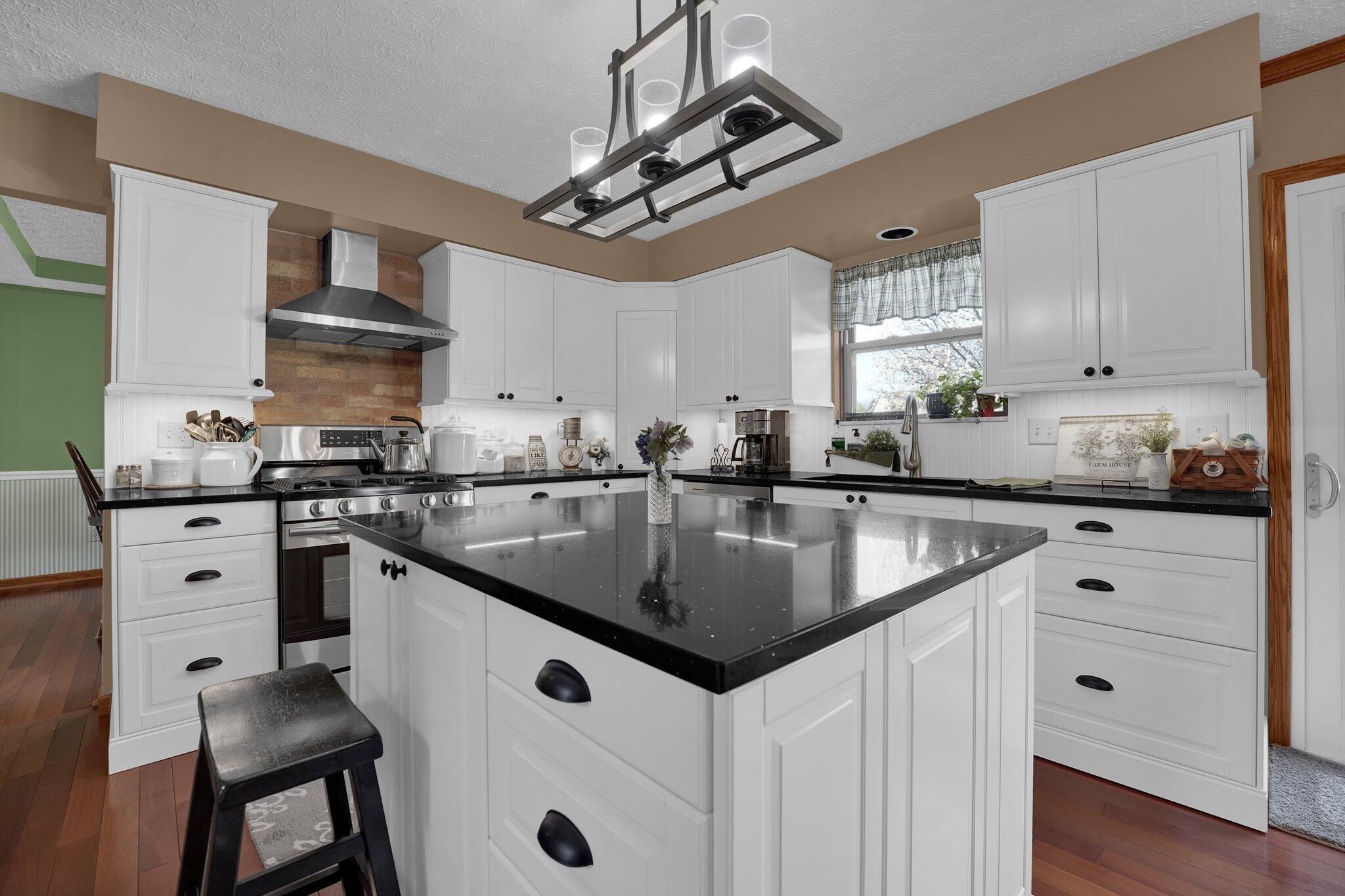 2977 Lake Hollow Road, Hilliard, Ohio image 11