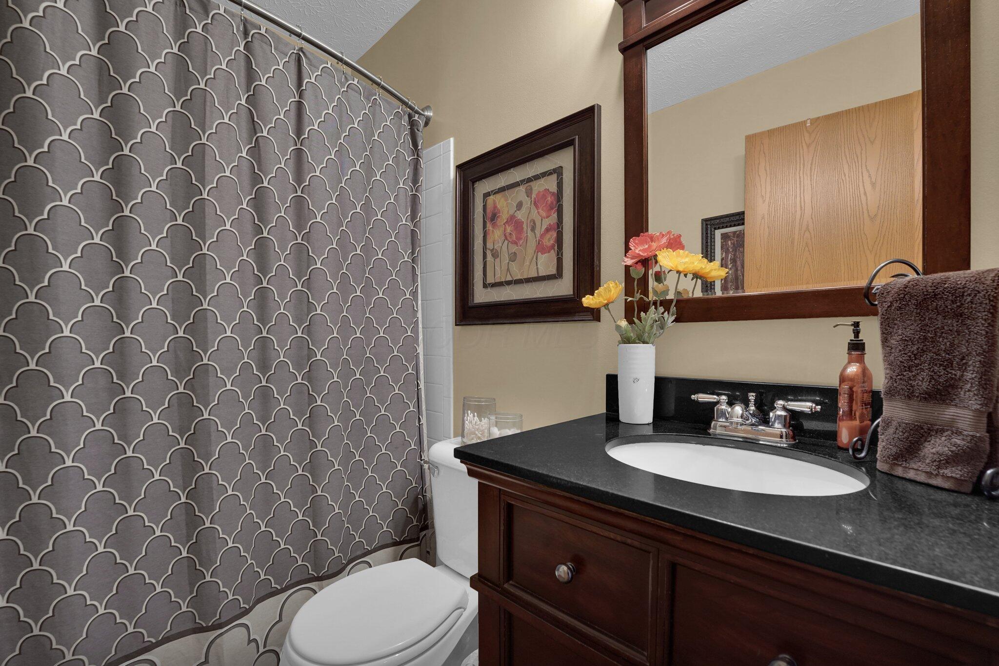 2977 Lake Hollow Road, Hilliard, Ohio image 31