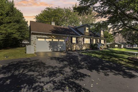 Tiny photo for 184 Citation Drive SW, Pataskala, OH 43062 (MLS # 225037478)
