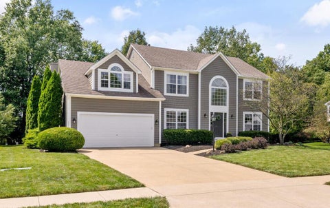 Photo of 2335 Bryton Drive, Powell, OH 43065 (MLS # 226032589)