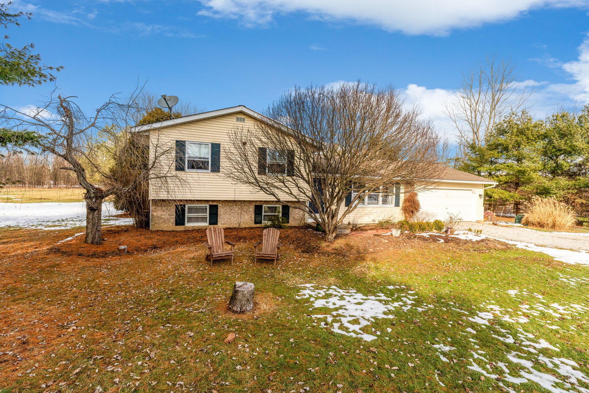 9238 Sportsman Club Road, Johnstown, Ohio image 4