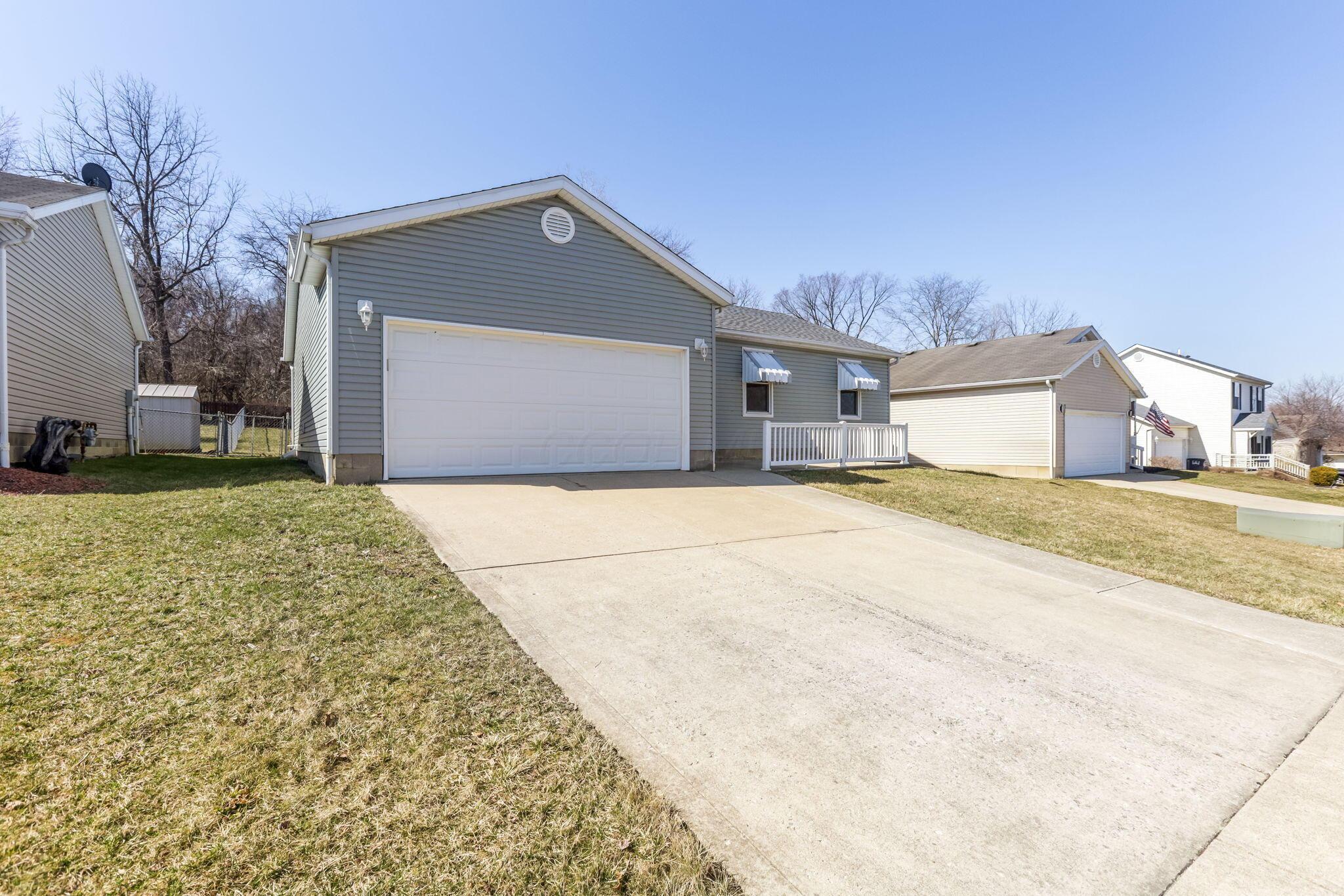 863 Maher Avenue, Lancaster, Ohio image 3