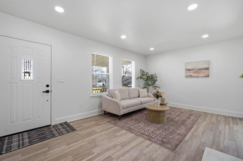 Tiny photo for 281 N Burgess Avenue, Columbus, OH 43204 (MLS # 226005516)