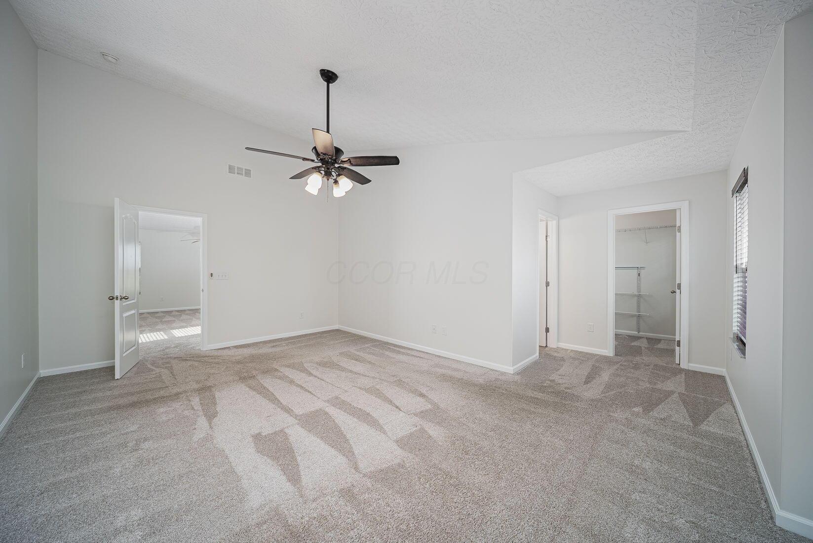 1019 Wallace Drive, Delaware, Ohio image 28