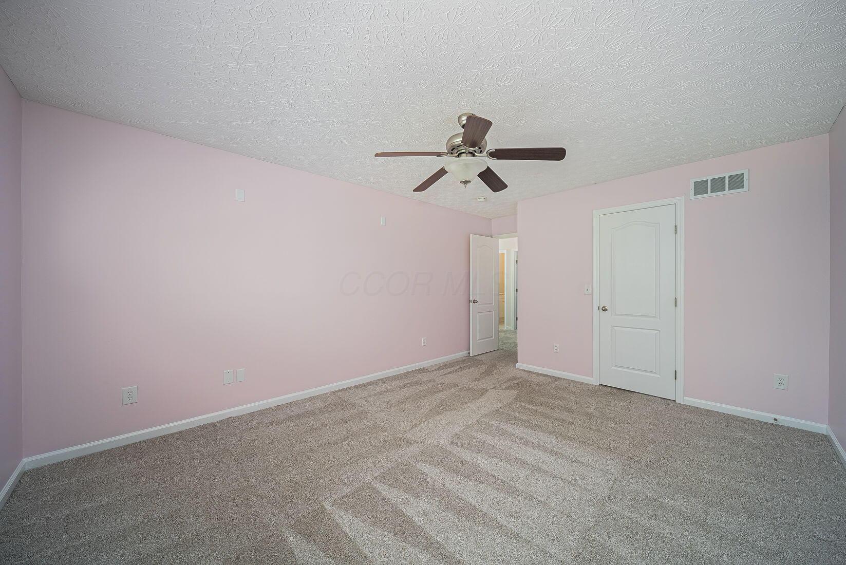 1019 Wallace Drive, Delaware, Ohio image 36