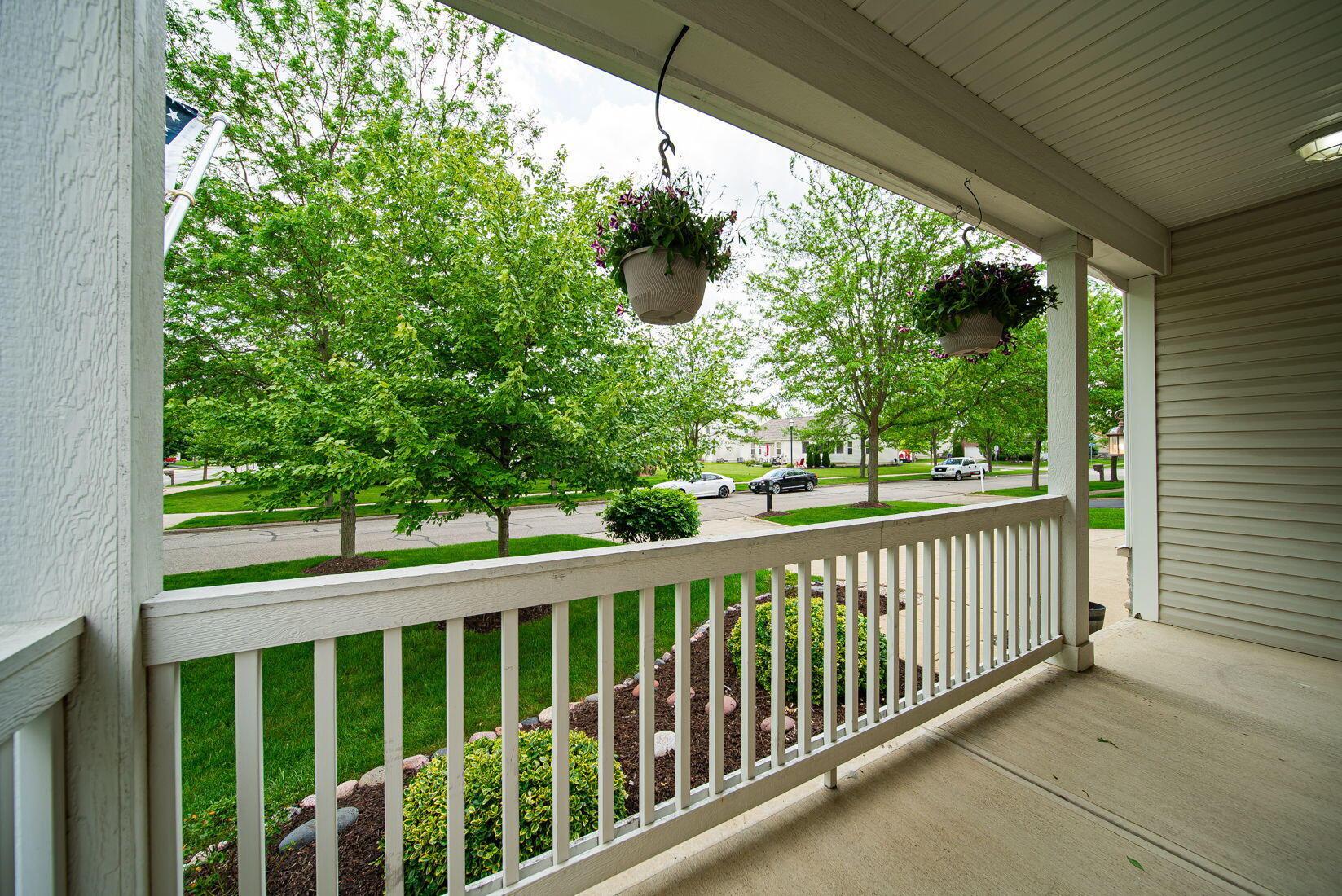 1019 Wallace Drive, Delaware, Ohio image 5