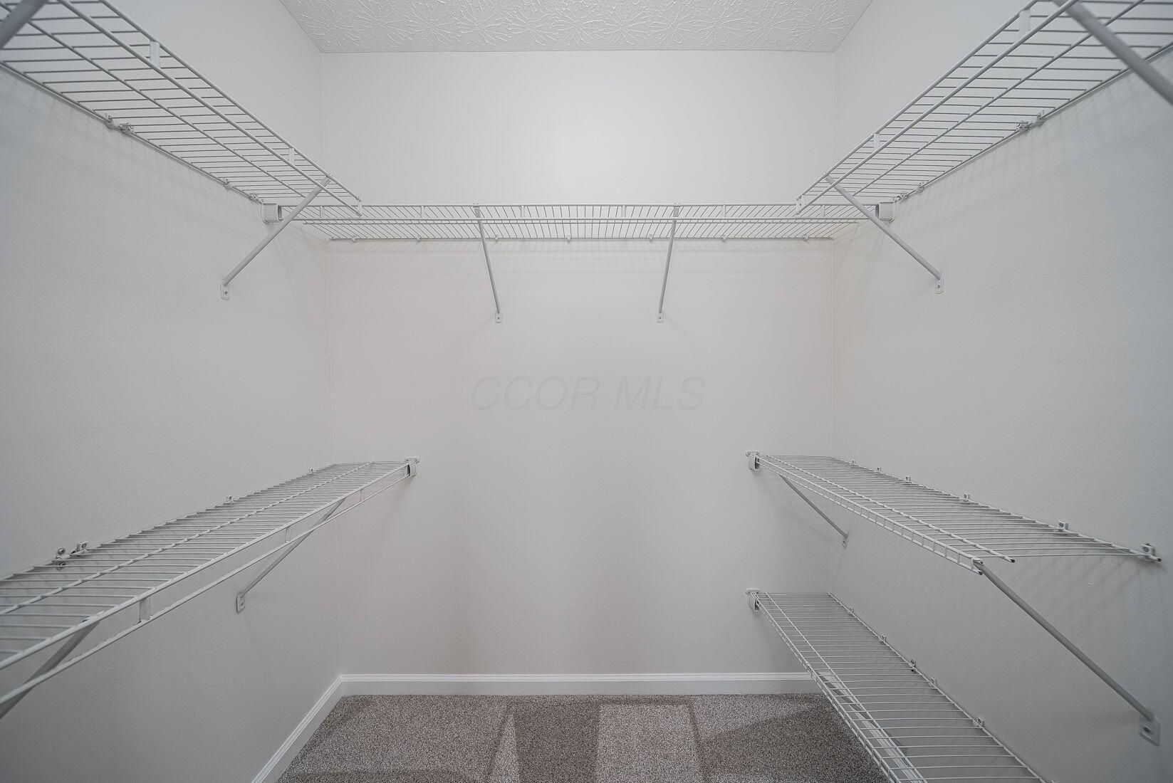 1019 Wallace Drive, Delaware, Ohio image 37