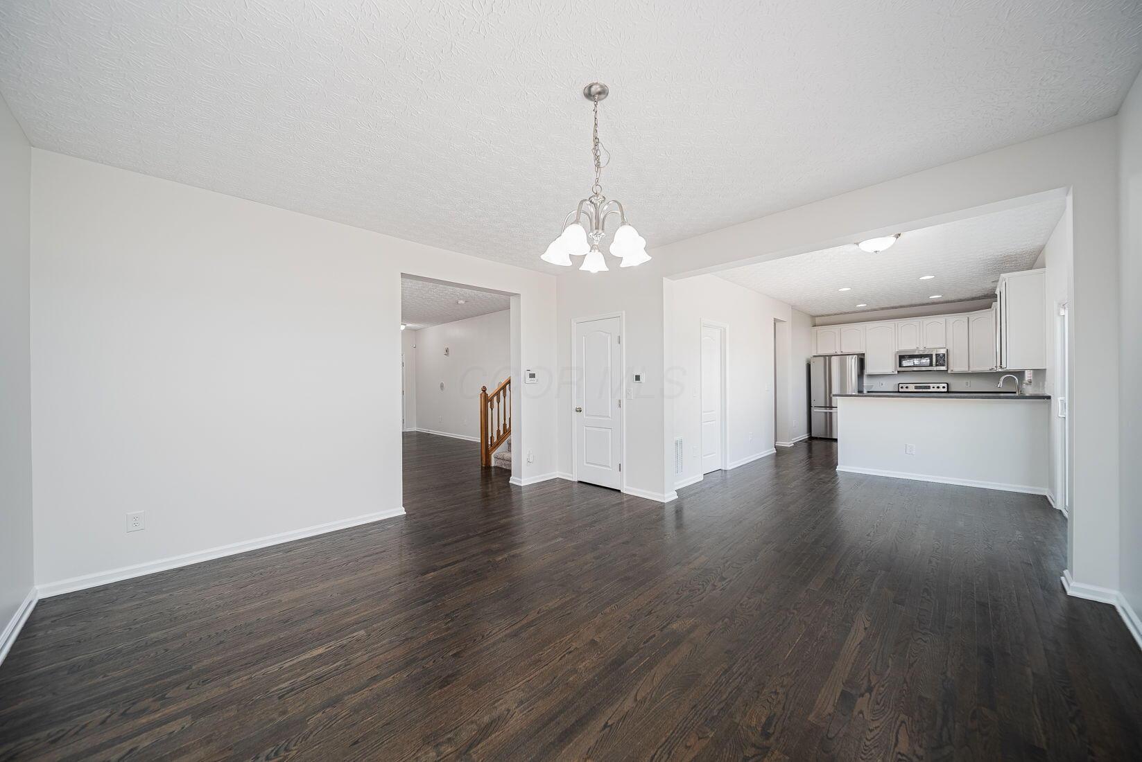 1019 Wallace Drive, Delaware, Ohio image 11