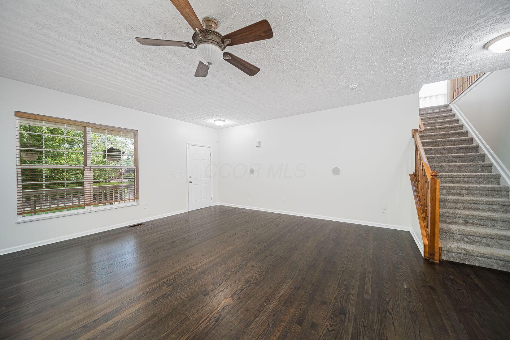 1019 Wallace Drive, Delaware, Ohio image 10