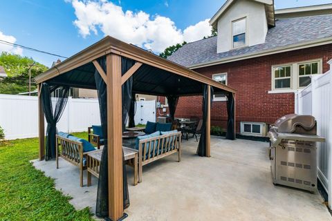 Tiny photo for 62 Glencoe Road, Columbus, OH 43214 (MLS # 226020225)