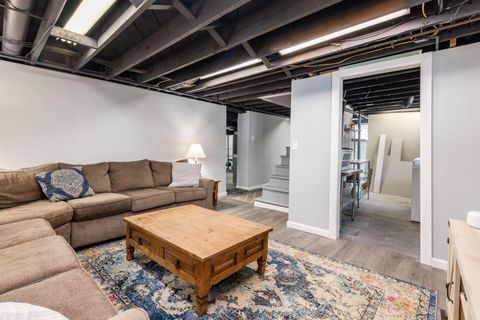 Tiny photo for 62 Glencoe Road, Columbus, OH 43214 (MLS # 226020225)