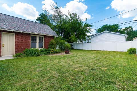 Tiny photo for 62 Glencoe Road, Columbus, OH 43214 (MLS # 226020225)