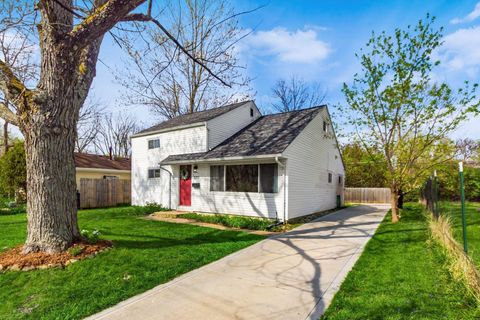 Photo of 2213 Century Drive, Columbus, OH 43211 (MLS # 226011734)