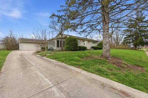 Homes For Sale - 35 Arlington Avenue<br/> Madison County, London, OH 43140