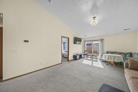 Tiny photo for 1521 October Ridge Court, Columbus, OH 43223 (MLS # 226003256)