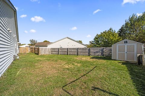 Tiny photo for 1521 October Ridge Court, Columbus, OH 43223 (MLS # 226003256)