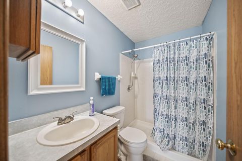 Tiny photo for 1521 October Ridge Court, Columbus, OH 43223 (MLS # 226003256)