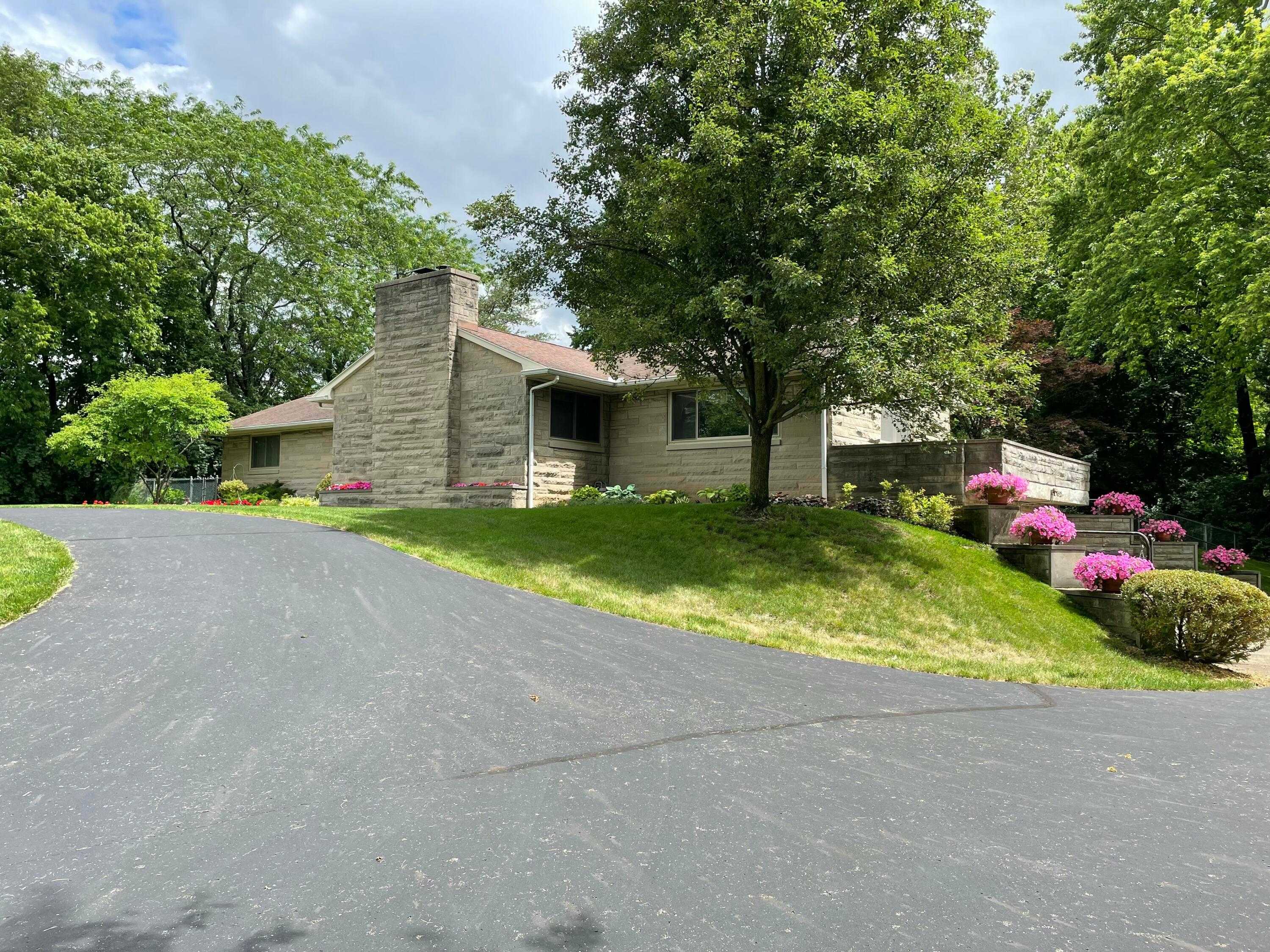 217 Linden Lane, Circleville, Ohio image 5
