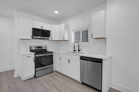 Tiny photo for 128 N Ogden Avenue, Columbus, OH 43204 (MLS # 225044948)