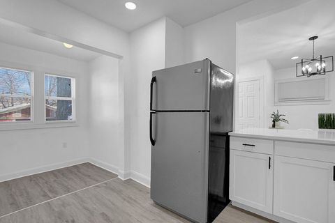 Tiny photo for 128 N Ogden Avenue, Columbus, OH 43204 (MLS # 225044948)