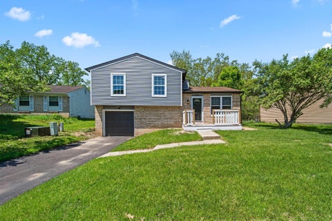 Homes For Sale - 375 Darby Court<br/> Galloway, OH 43119