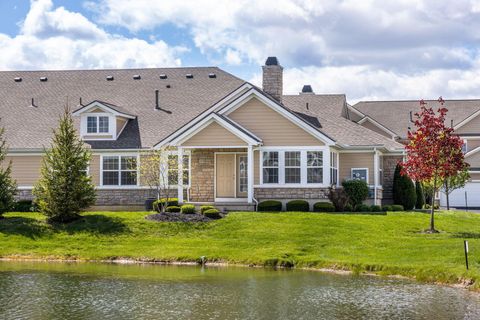 Photo of 3238 Rossmore Circle, Powell, OH 43065 (MLS # 226013224)