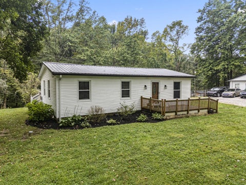 Tiny photo for 3301 Meister Road SW, Lancaster, OH 43130 (MLS # 226036053)