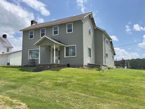 Photo of 202 Ball Street, New Straitsville, OH 43766 (MLS # 226016843)
