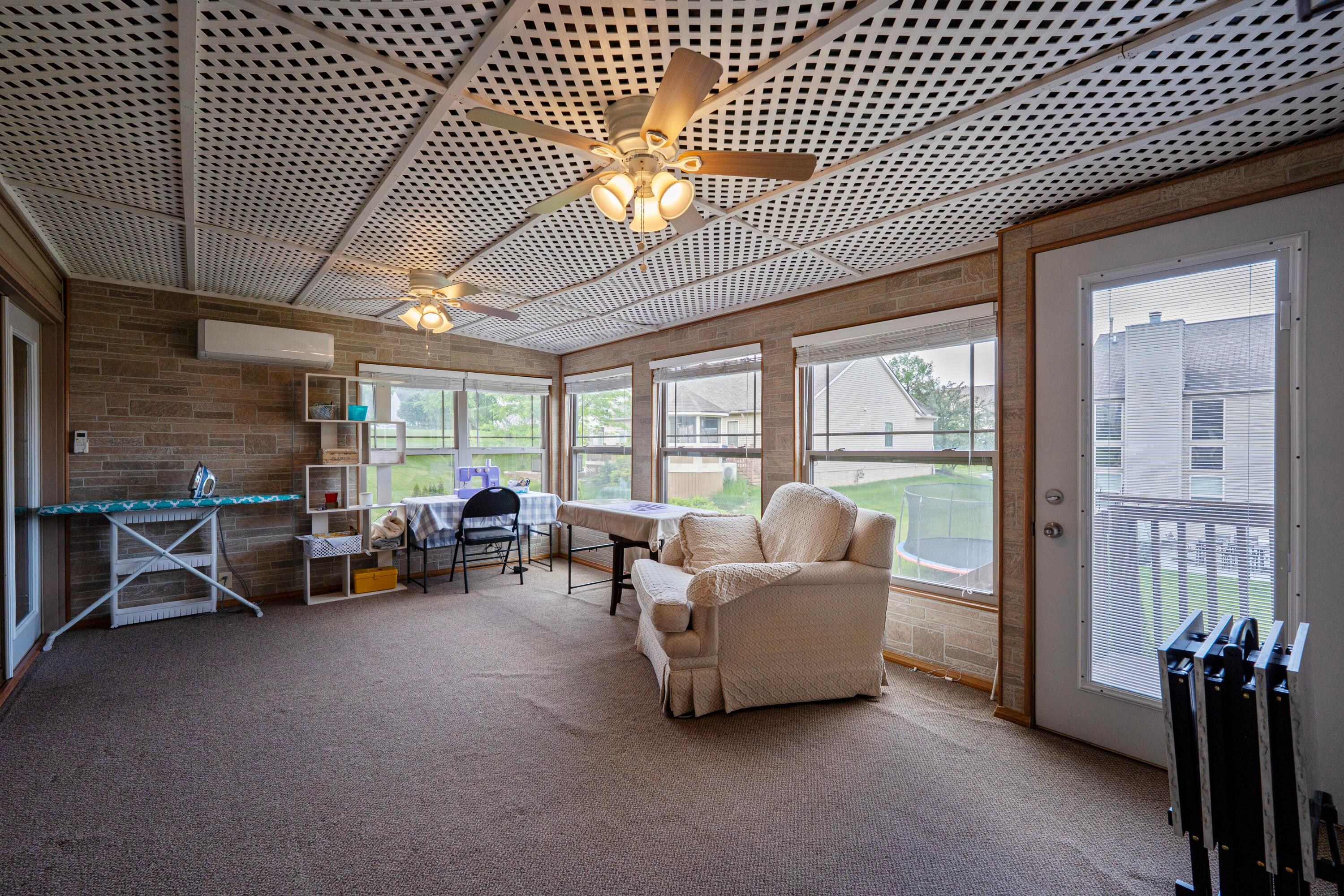 7563 Jenkins Drive, Canal Winchester, Ohio image 21