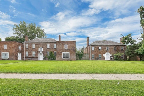 Multifamily For Sale - 3349 E Broad Street<br/> Columbus, OH 43213