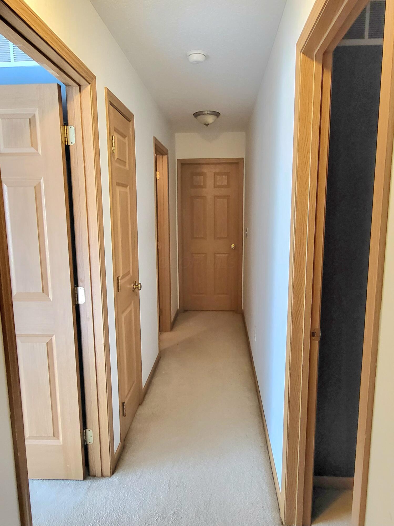 5946 Wellbrid Drive, Galloway, Ohio image 24