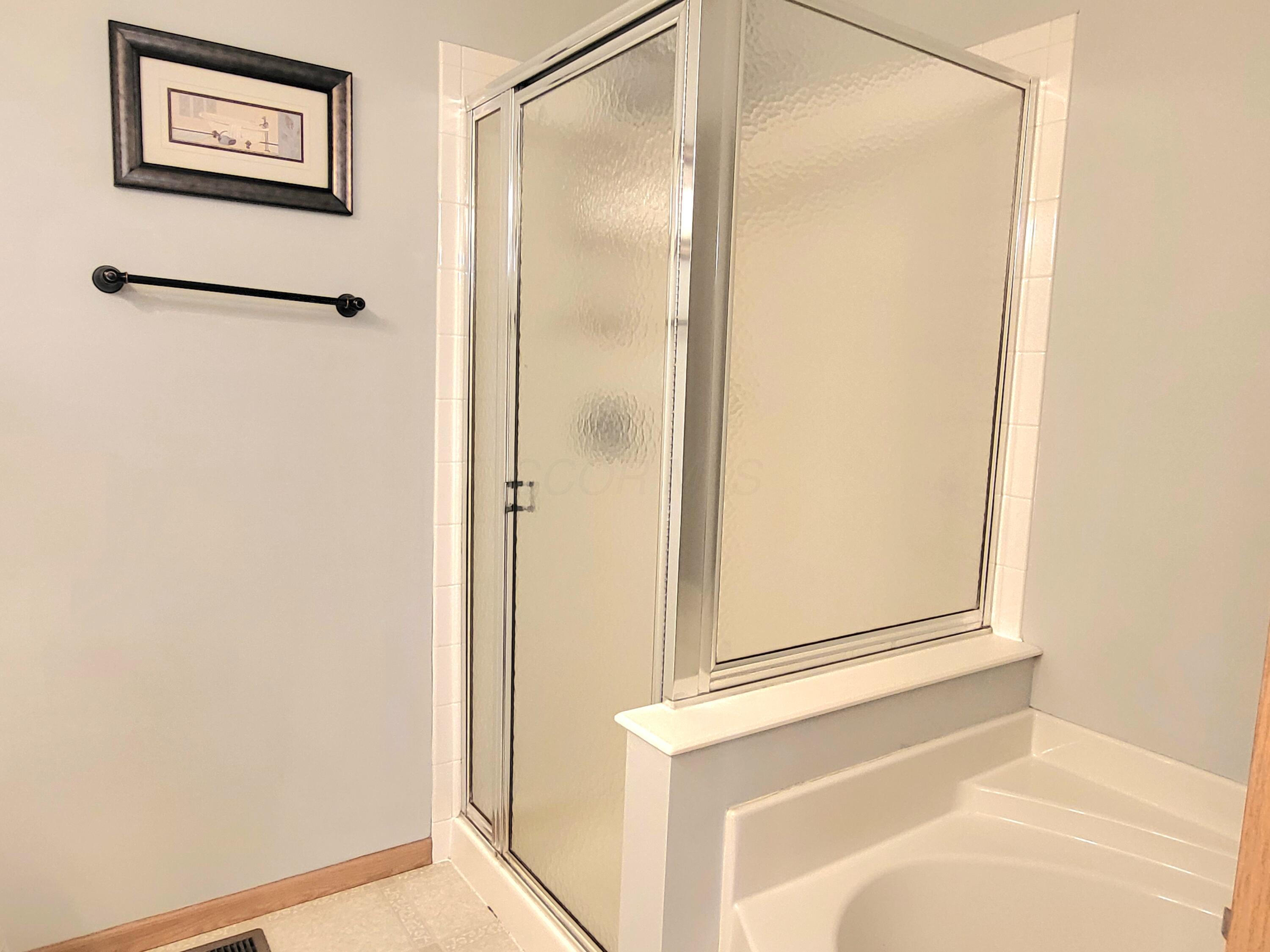 5946 Wellbrid Drive, Galloway, Ohio image 28