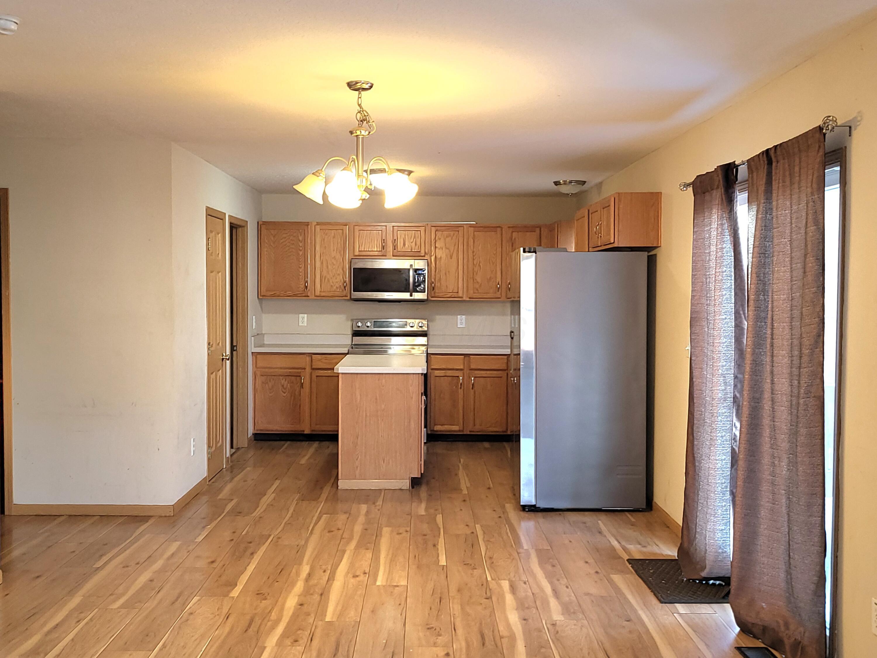 5946 Wellbrid Drive, Galloway, Ohio image 8