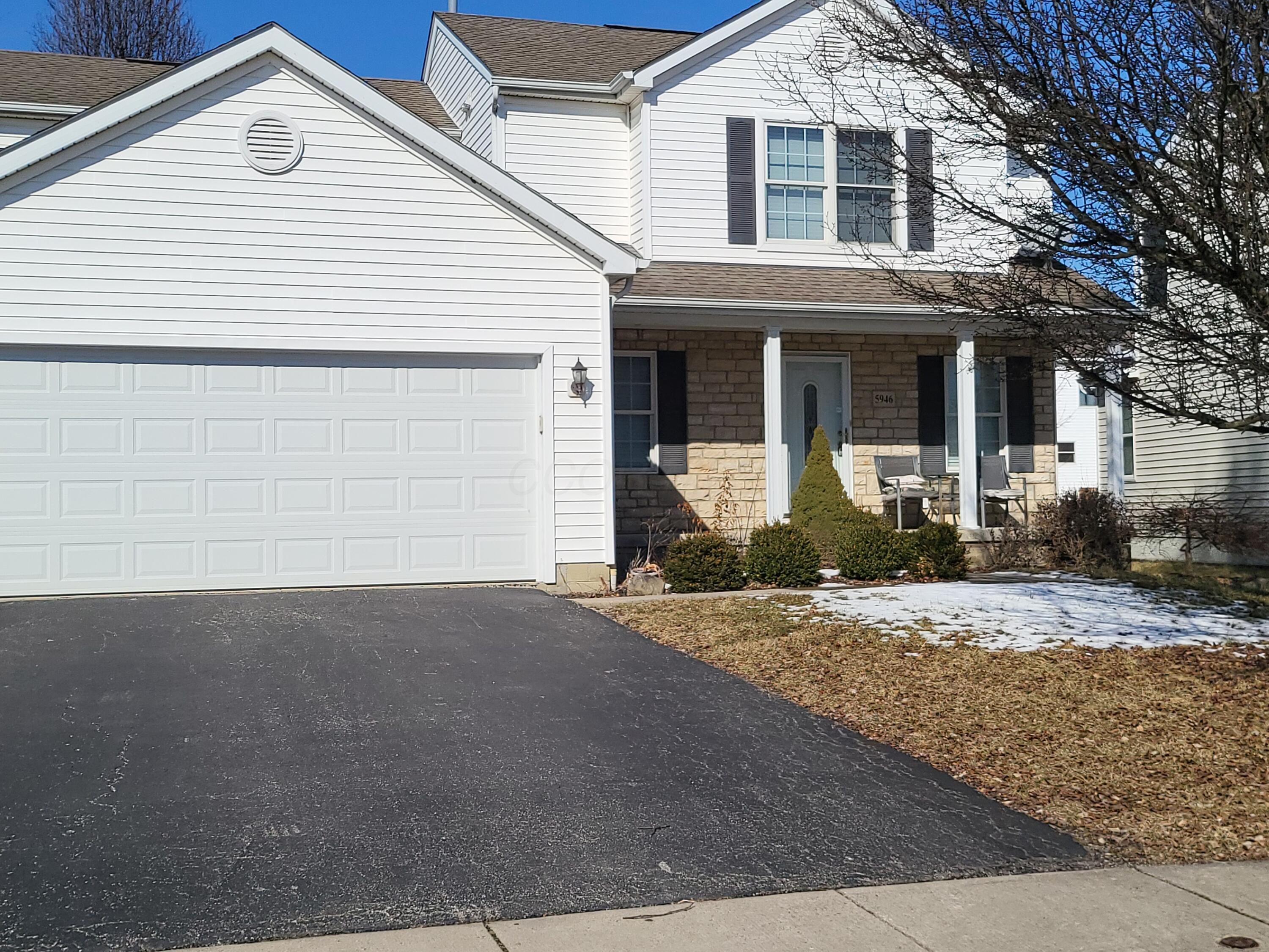 5946 Wellbrid Drive, Galloway, Ohio image 1