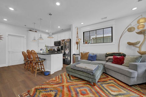 Tiny photo for 1320 Forsythe Avenue, Columbus, OH 43201 (MLS # 226022929)