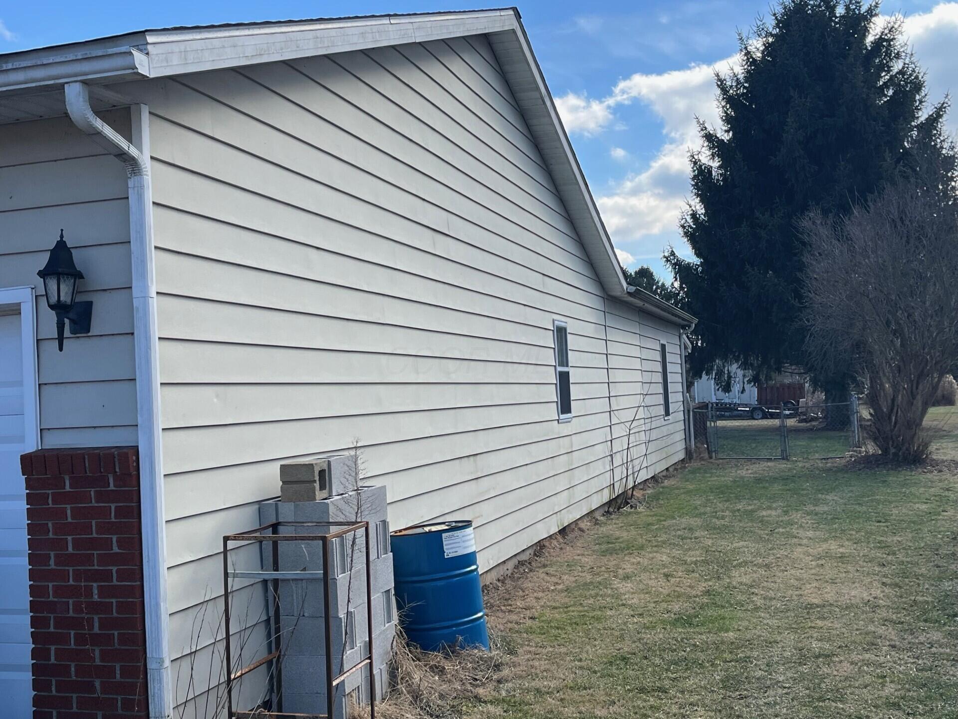 217 N Vernon Avenue, Newark, Ohio image 3