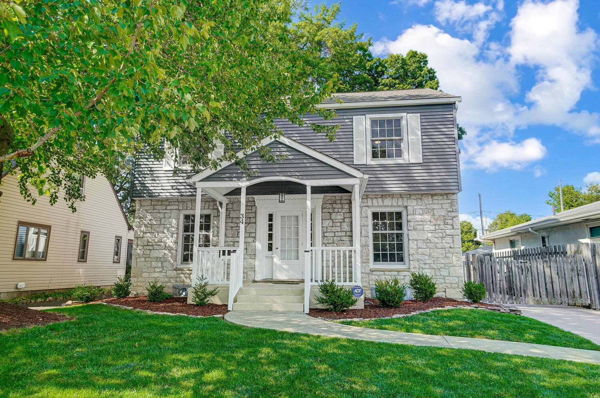 View Columbus, OH 43214 house