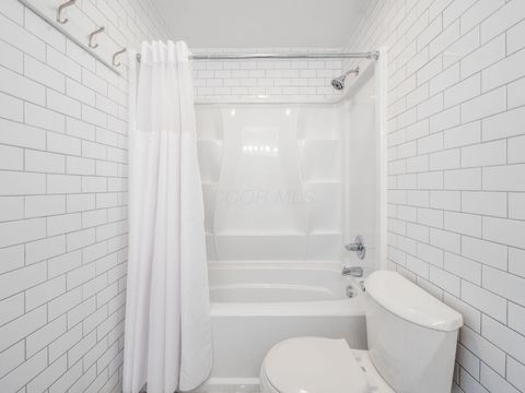 Tiny photo for 6011 Warbling Lane 33 #33, Westerville, OH 43081 (MLS # 225041086)