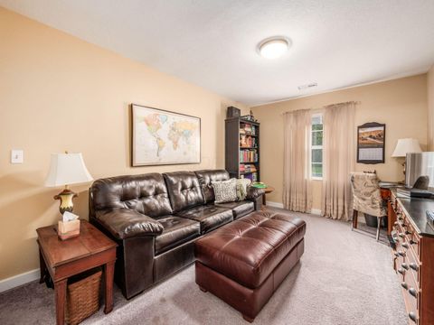 Tiny photo for 6011 Warbling Lane 33 #33, Westerville, OH 43081 (MLS # 225041086)