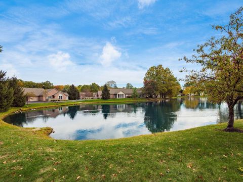 Tiny photo for 6011 Warbling Lane 33 #33, Westerville, OH 43081 (MLS # 225041086)