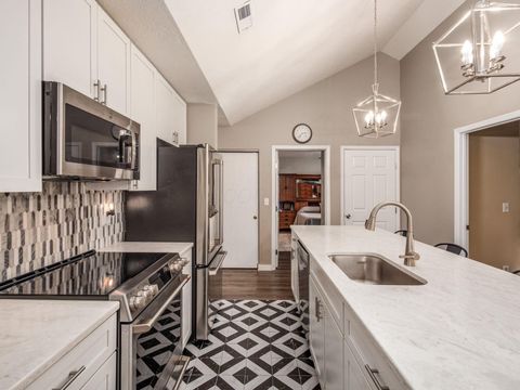 Tiny photo for 6011 Warbling Lane 33 #33, Westerville, OH 43081 (MLS # 225041086)